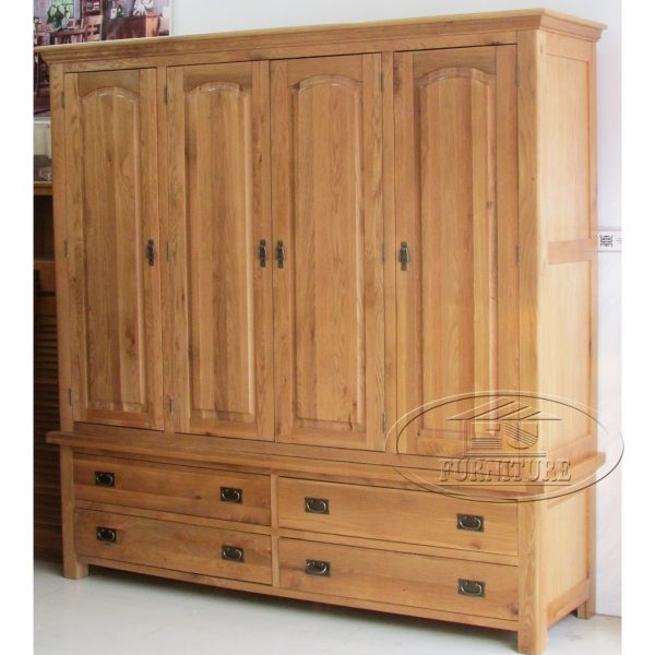 Tủ quần áo bằng gỗ tự nhiên